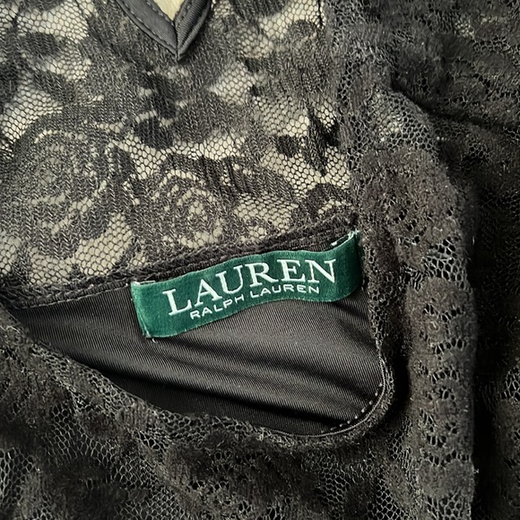 Ralph Lauren - Laced Floral Top - Picture 2 of 2